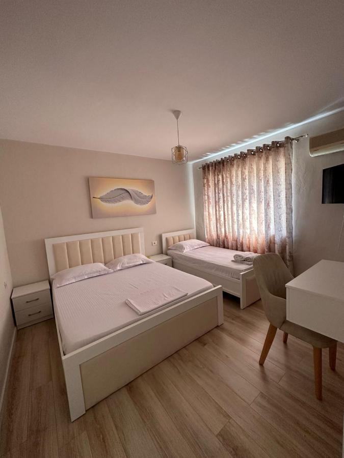 Klinti'S Apartment Berat Eksteriør bilde